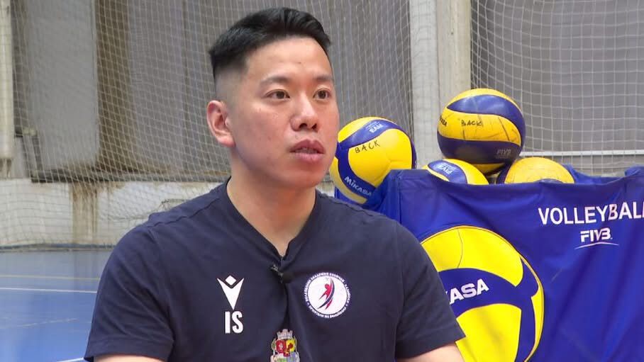 Японец пропътува 9000 км, за да тренира български волейболисти