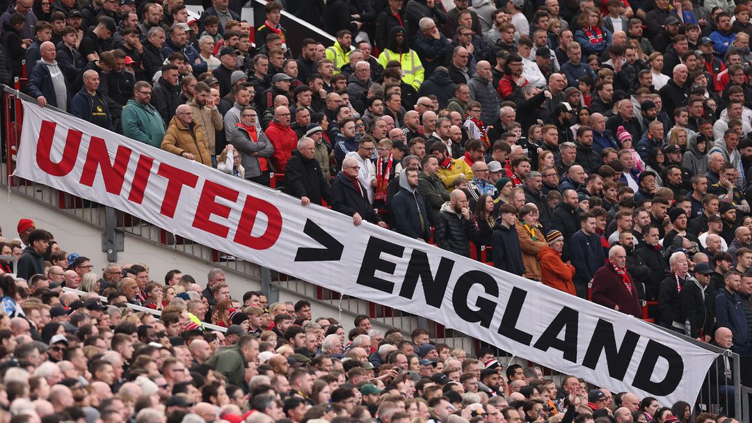 Манчестър Юнайтед вдига цените на сезонните билети