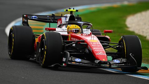 Проблем в двигателя е препънал Хамилтън в квалификацията