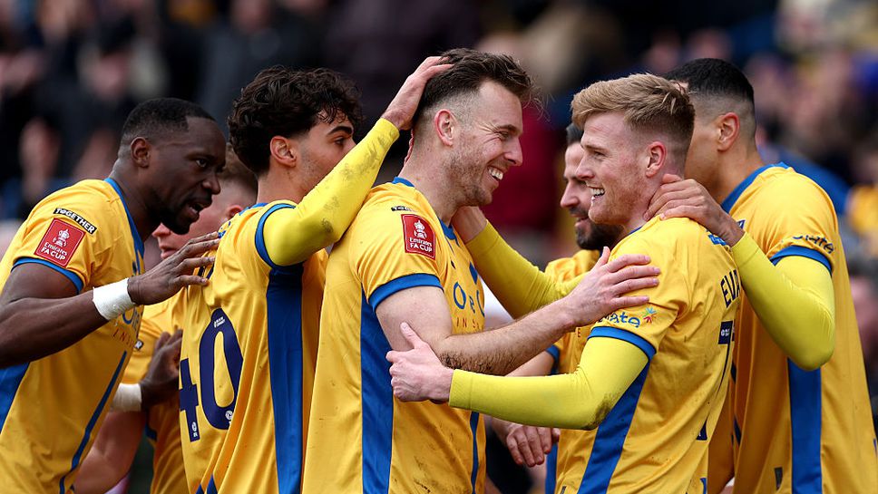 Мансфийлд 1:1 Арсенал, "елените" изравниха