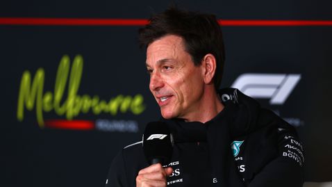 Тото Волф е изненадан от преднината на Мерцедес