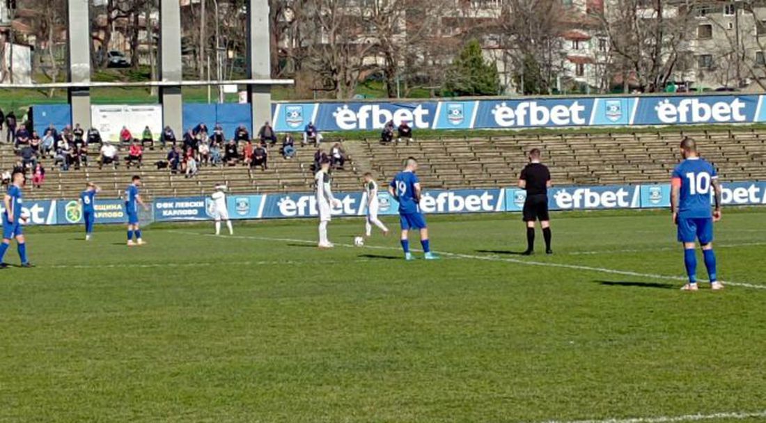 Хикс в Карлово