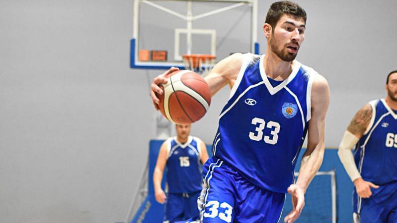 Спортист Своге се заигра с отбора на Георги Младенов на върха в ББЛ А група (видео)🤨