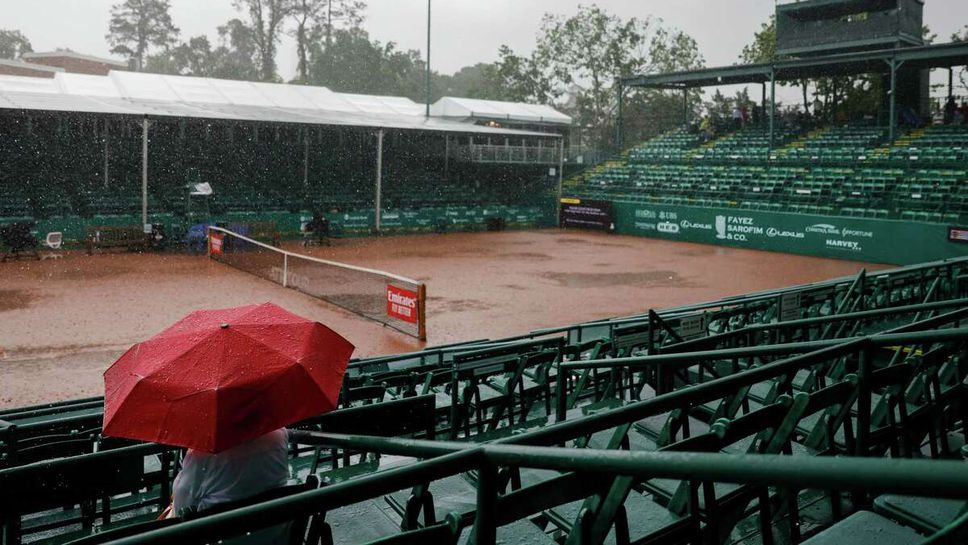 Непрекъснат дъжд за втори ден не позволи да се играе тенис в Хюстън