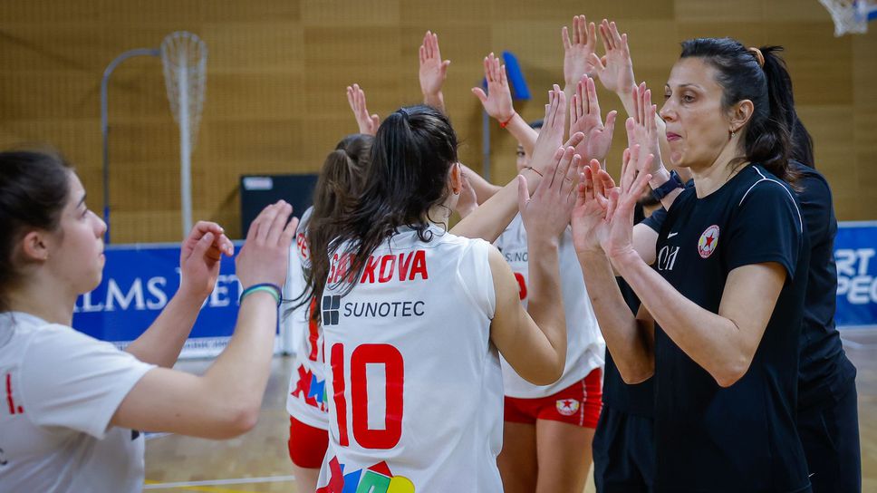 Женските отбори на ЦСКА Славия и Миньор Перник  гостуват в Драгоман за