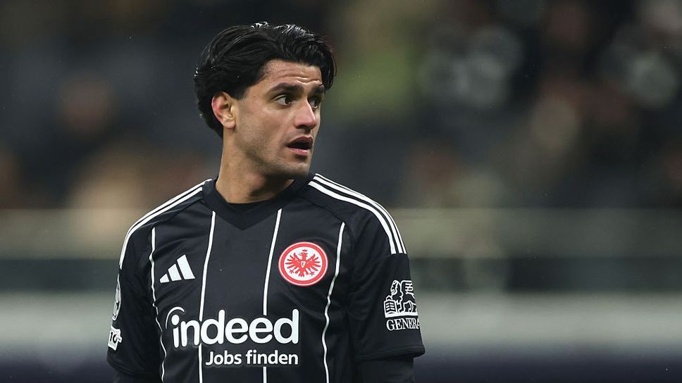 Един от водещите играчи на Айнтрахт ще напусне през лятото