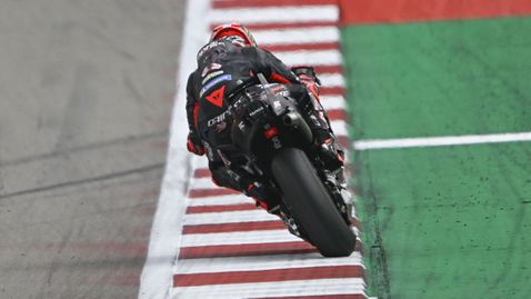 Мишлен: Предимството на Априлия не се дължи на специалната задна гума