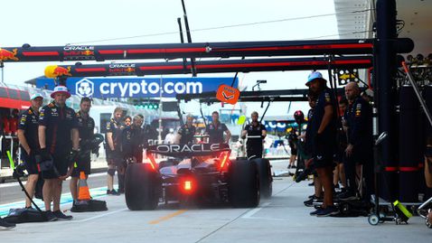  Колко стопа да чакаме в Маями довечера? 