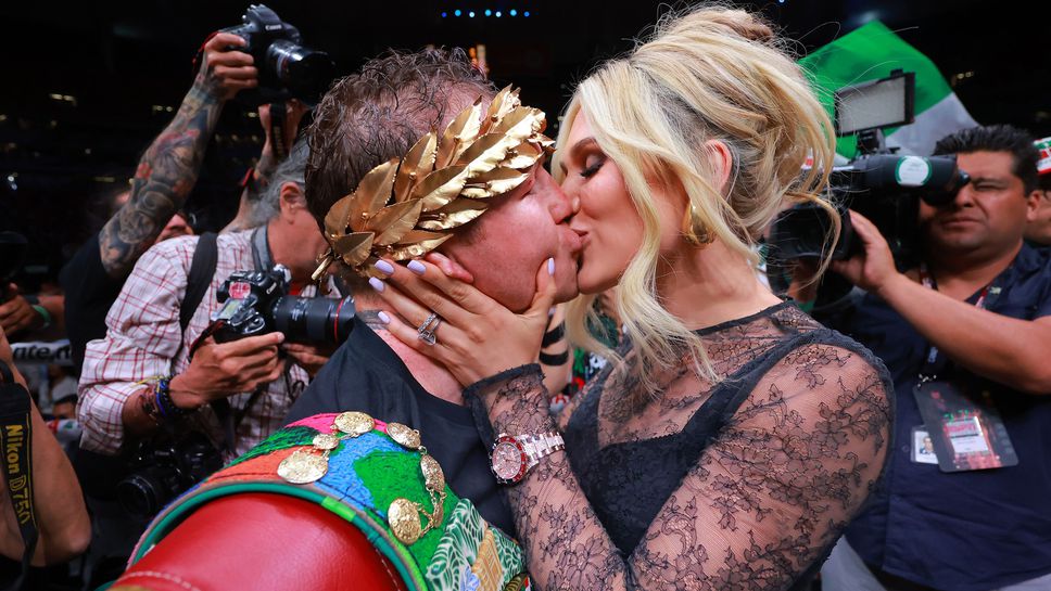 Канело: Всички знаят, че искам реванша с Бивол