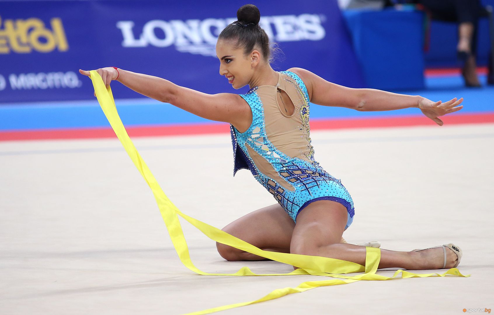 Катрин Тасева с лента на СП по художествена гимнастика