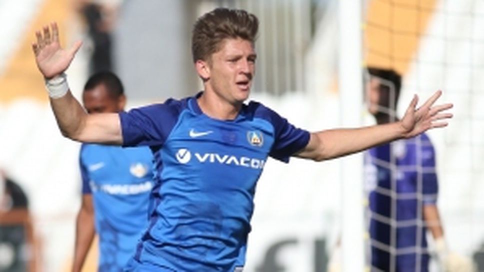 Левски разпиля Атлетик (Куклен)