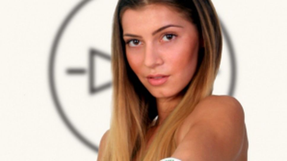 Елица Баракова - волейболната националка, която впечатлява с красота