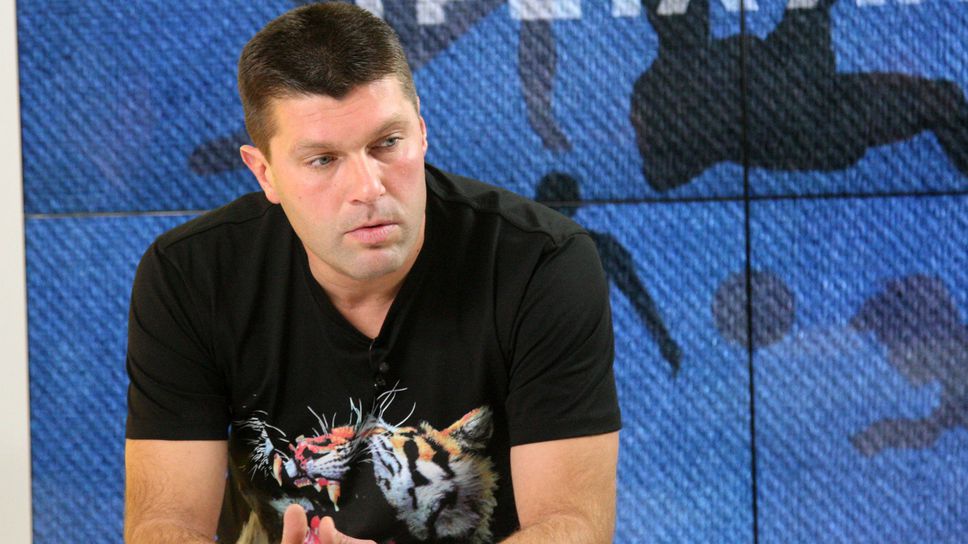 Утре Балкан Ботевград играе в София с втория отбор на