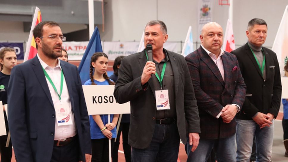 Карамаринов откри реконструирания стадион "Динамо" в Минск