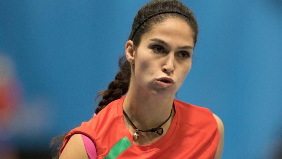 Шиникова отстъпи на финала в Швейцария