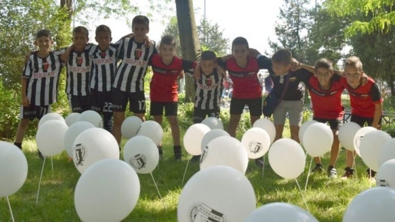 Локомотив (Пд) организира "Футболно лято" за децата от школата