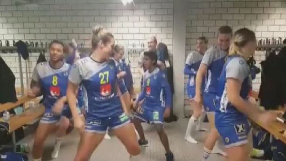 Шведските националки по хандбал отпразнуваха с танц победата над Словения