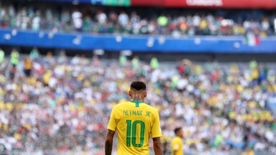 Неймар е фаворит за Футболист на сезона, счита бразилецът Роналдо