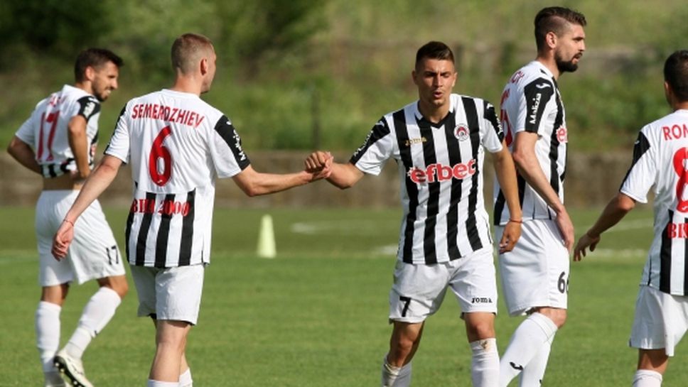 Бразилски нападател започна подготовка с Локомотив (София)