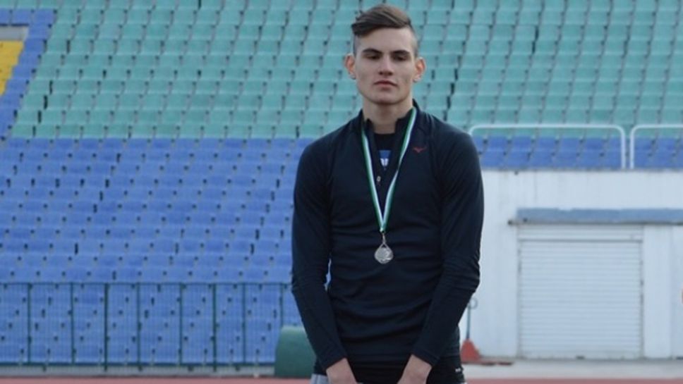Добромир Николов подобри рекорд, но остана извън финала на 110 м/пр на ЕП