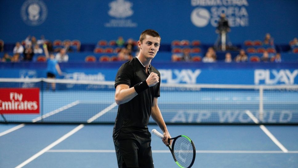 Александър Лазаров отпадна на четвъртфиналите в Австрия