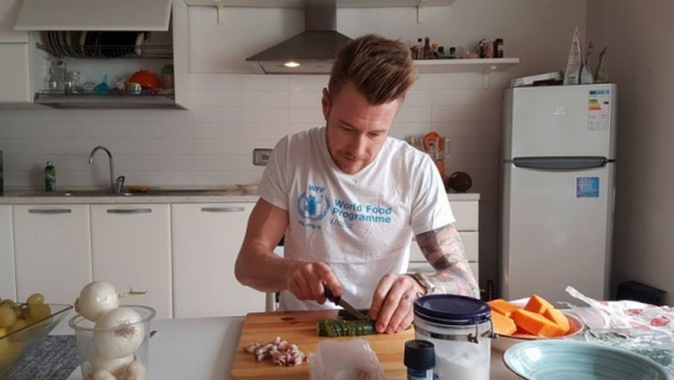 Иван Зайцев полудя по турски готвач, на който фенове са Кристиано Роналдо и Модрич (видео + снимки)