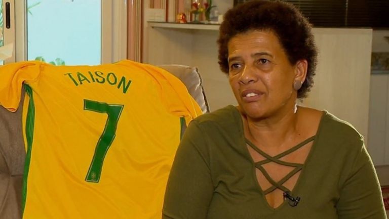 Отвлякоха майката на бразилски национал