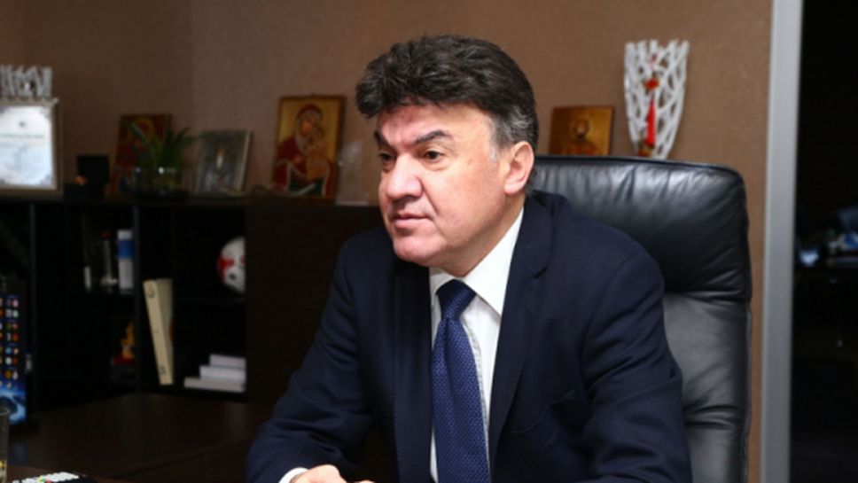 Боби Михайлов: Не ни сравнявайте с Хърватия, борим се за класиране на Евро 2020