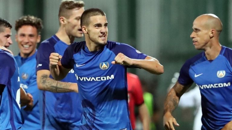 Левски покоси Ботев в 93-ата минута, "син" юноша герой с дебютен гол за клуба (видео+галерия)