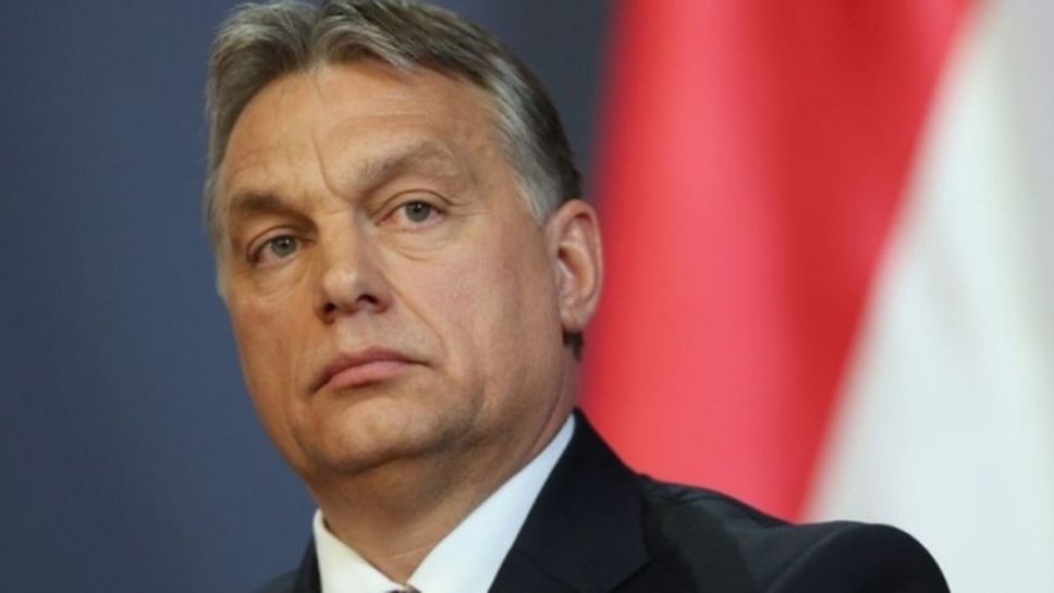 Премиерът на Унгария гледа на живо Лудогорец - МОЛ Види (видео)