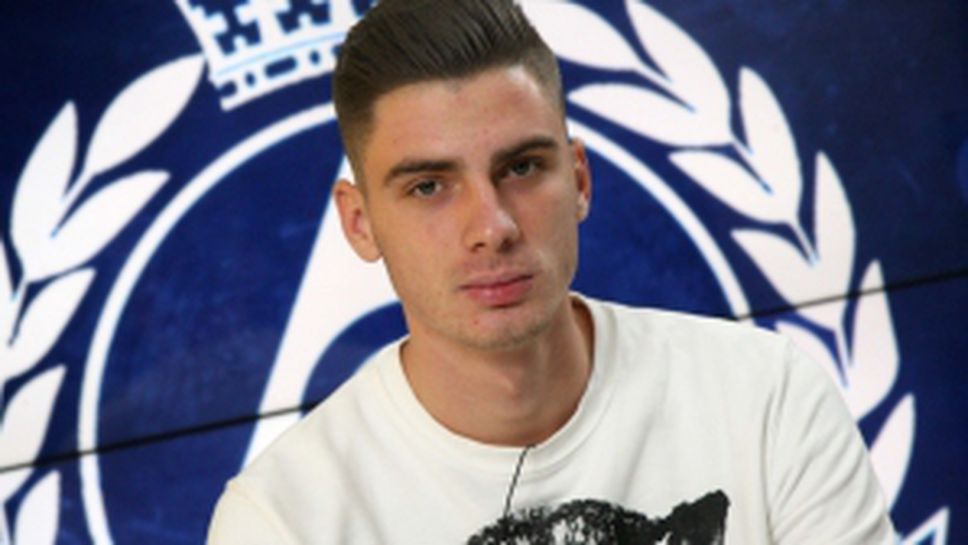 "Белият" талант Андреа Христов гост в студиото на Sportal.bg