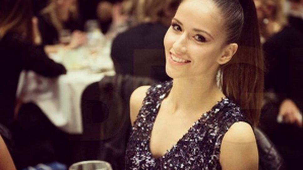 Невяна Владинова извън залата за художествена гимнастика