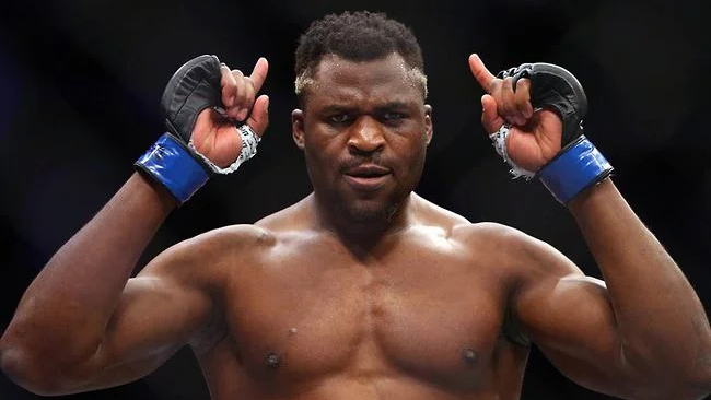 Франсис Нгану в шок от хонорара на Логан Пол