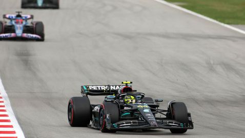  Шумахер: Мерцедес още веднъж ще печели надпревари 
