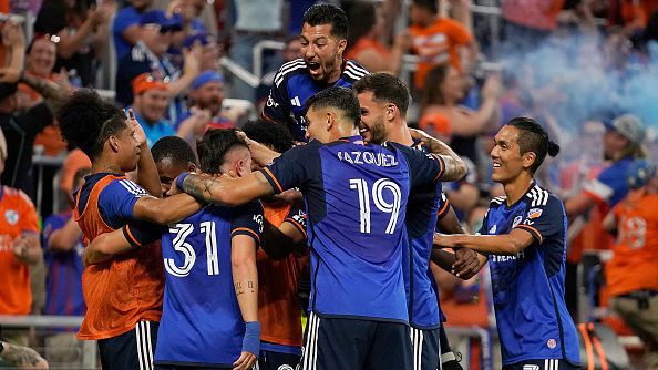 Аржентинец изпъкна с блестящо попадение в US Open Cup