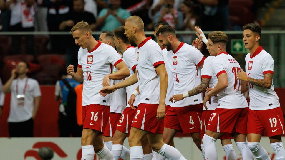 Левандовски игра само половин час при успеха на Полша срещу Украйна