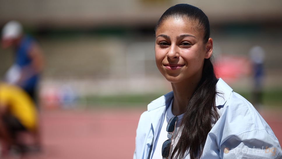 Световната шампионка за девойки на троен скок от Тампере 2018