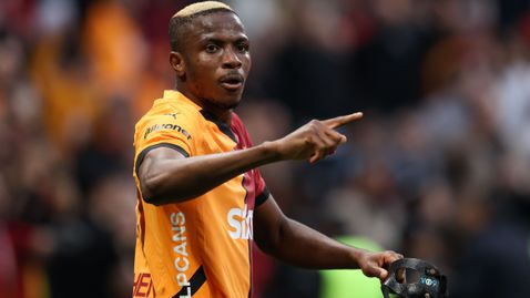  Феновете на Наполи с невиждана вербална експанзия към Осимен 