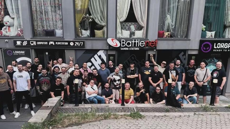 Волшебник Максим спечели турнир по Dota 2 в София