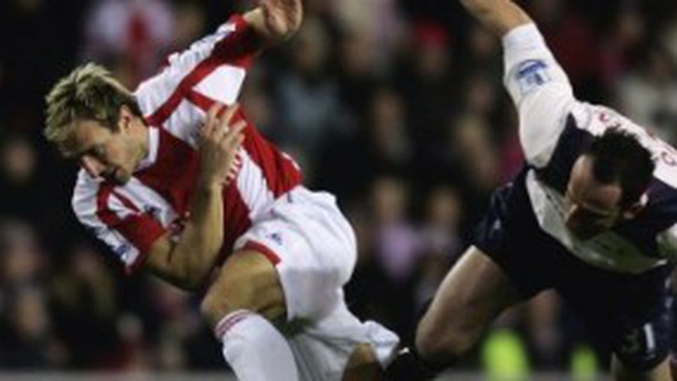 Стоук взе глътка въздух срещу Болтън