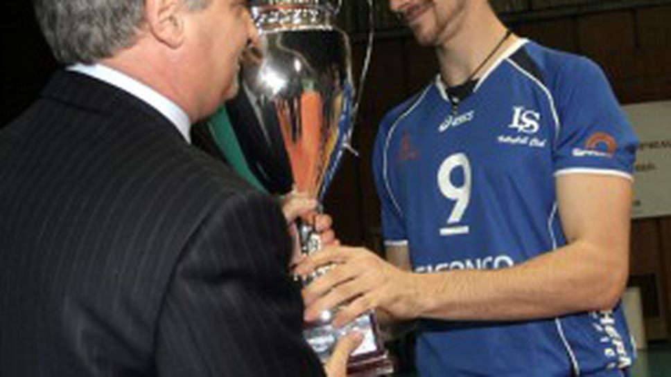 Методи Ананиев ляга за операция