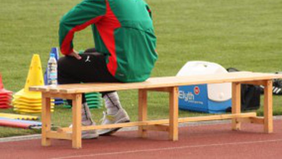 Божинов тренира с топка