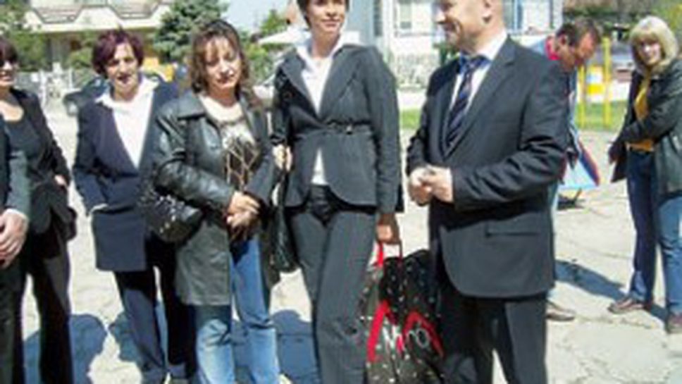 Руми пали свещи в Свиленград