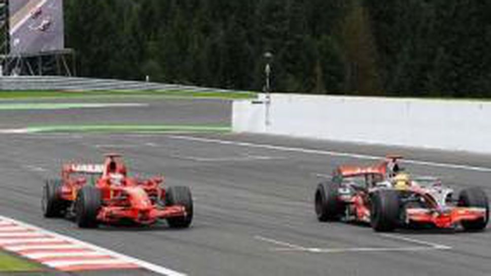 Люис: Пропуснах Кими пред себе си, нещо не е наред с тези съдии