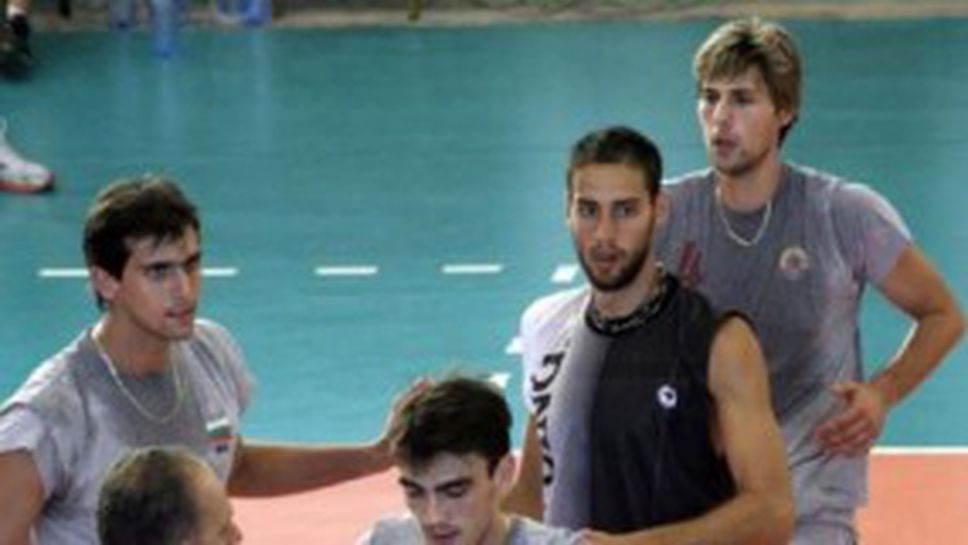 ЦСКА започна сезона с победа над Марек с 3:0