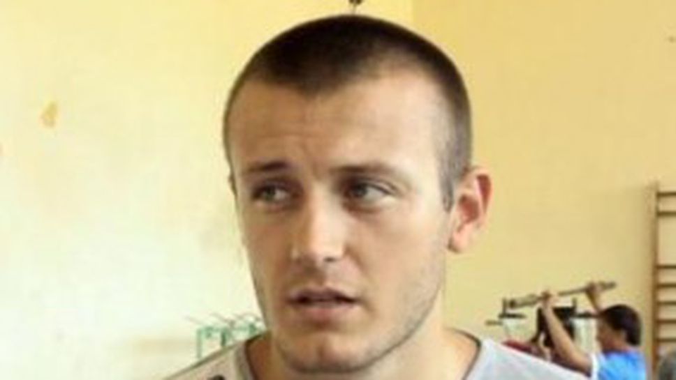 Стоян Самунев пропуска Шампионската лига