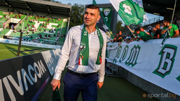 Владислав Стоянов пред сензационно завръщане във футбола