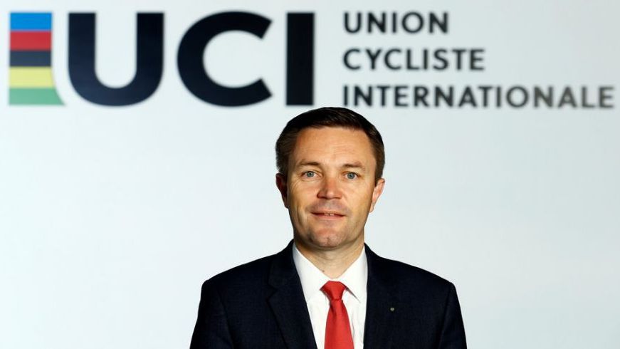 Лапартиен остава начело на Международния колоездачен съюз