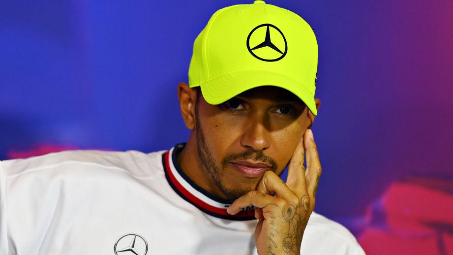 Тото Волф: Люис може да остане за още 100 старта