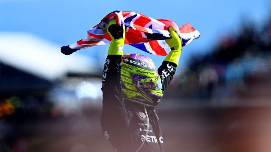 Тото Волф: Победата на Люис е мечтаното сбогуване със „Силвърстоун”